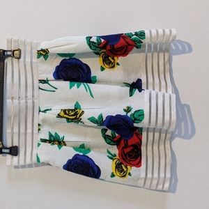 Anonyme Women's size S Floral high-waisted mini skirt